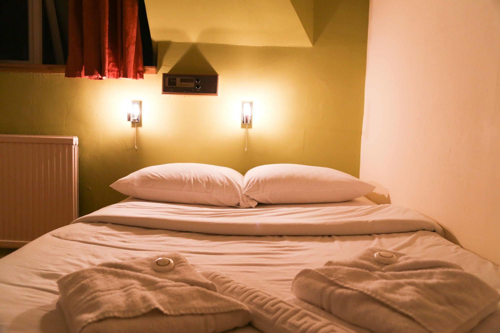 Croft Hotel Лестер Экстерьер фото